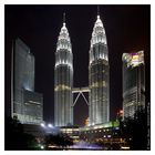 The Petronas Twin Towers at Night, Kuala Lumpur/Malaysia