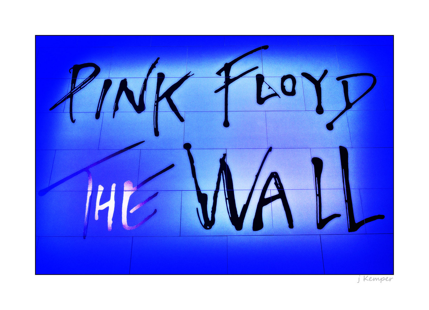 - The Pink Floyd Exhibition "The Wall" -