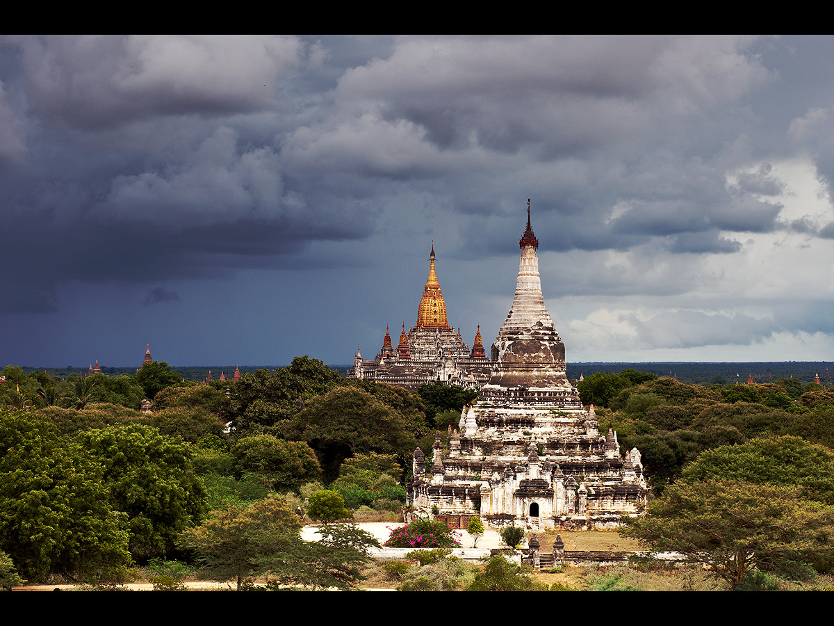 The Plain Of Temples