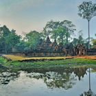 The pond and Banteay Srei