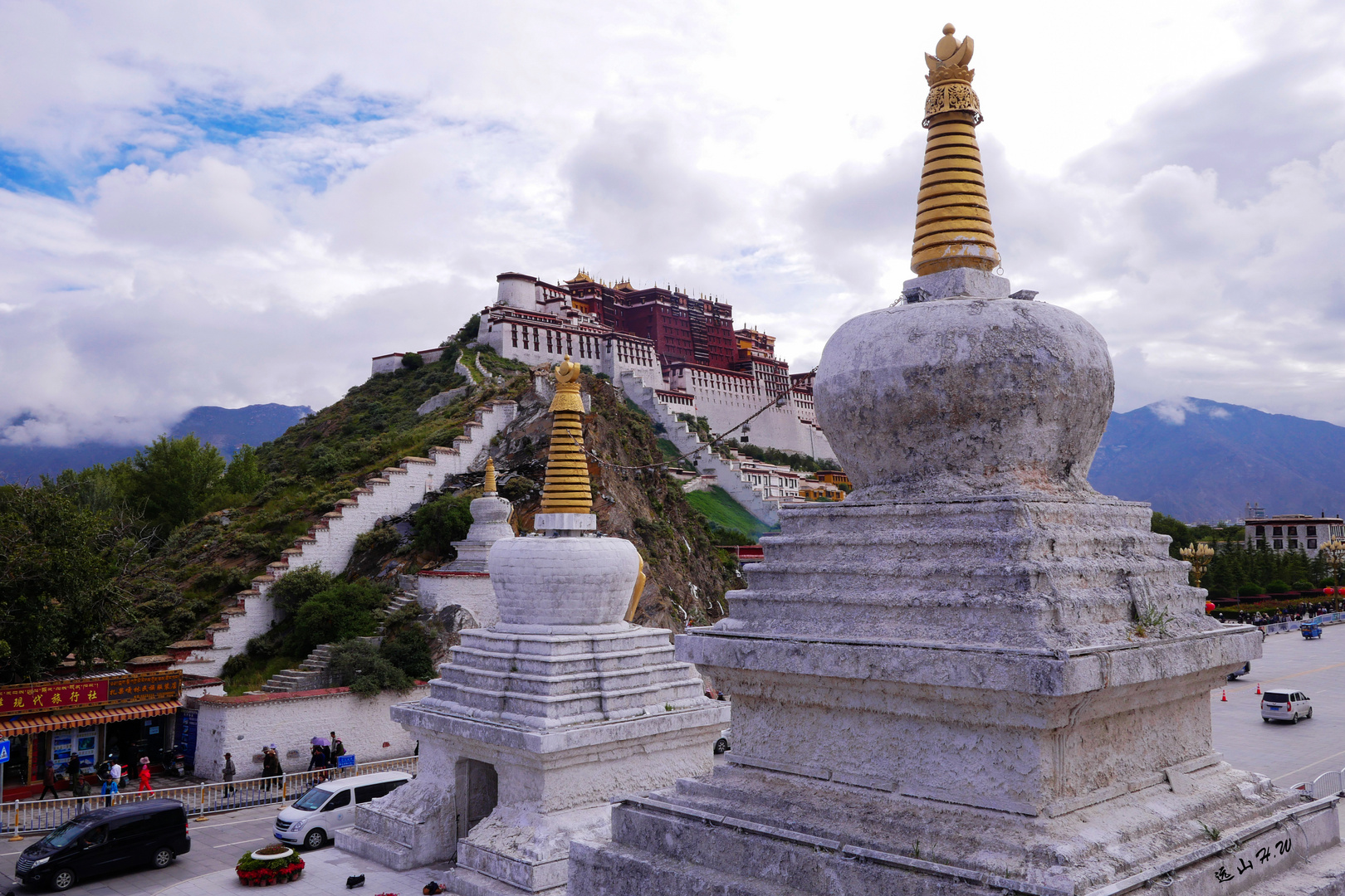 The Potala Palace in Tibet,China.1