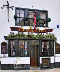 The Queens Arms