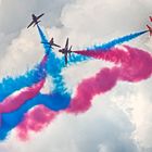 THE RED ARROWS (Royal Airforce)