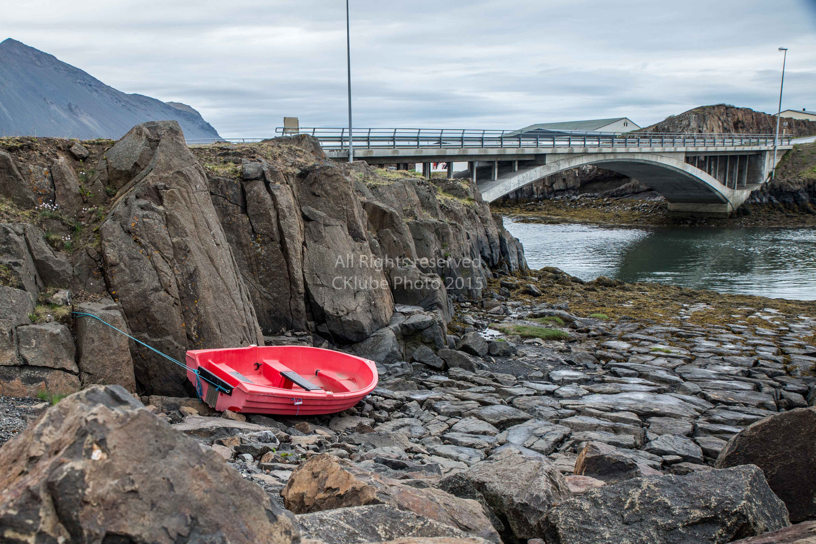 The red boat