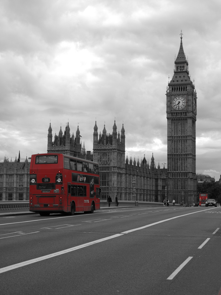 The Red Bus and Big Ben