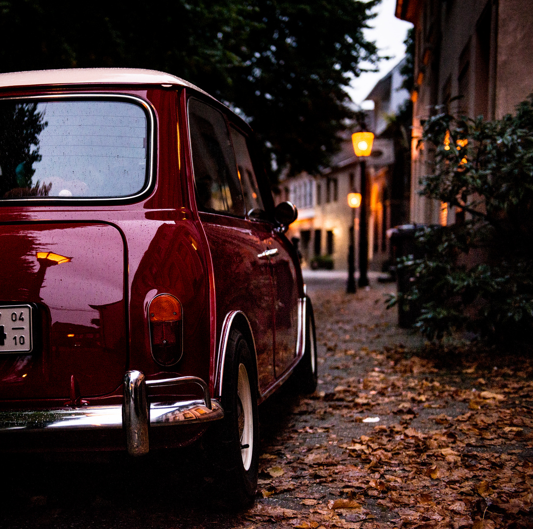 The Red Cooper at night