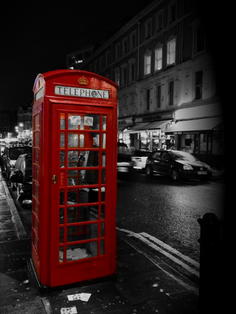 The red TELEPHONE classic