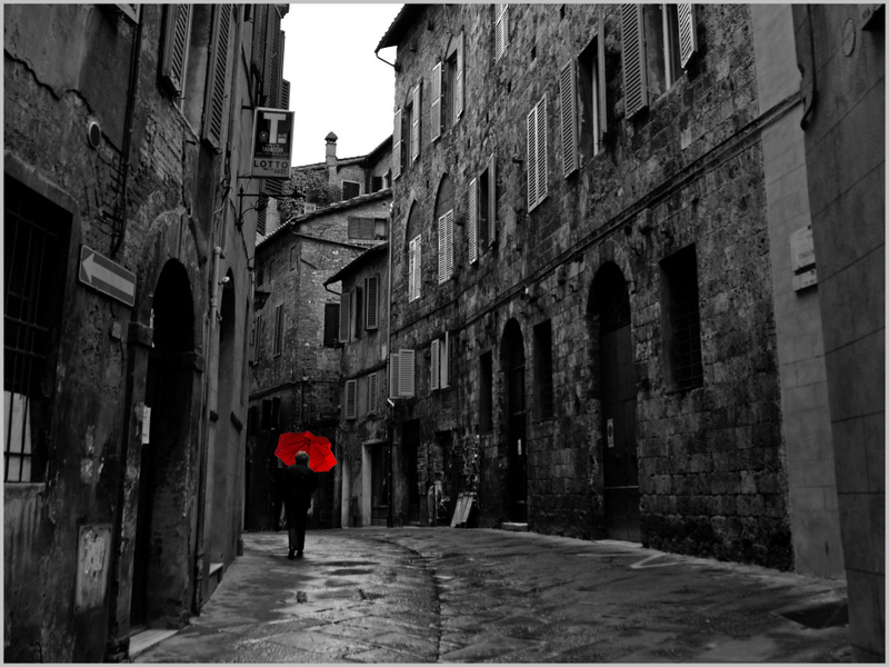 The red umbrella - Siena