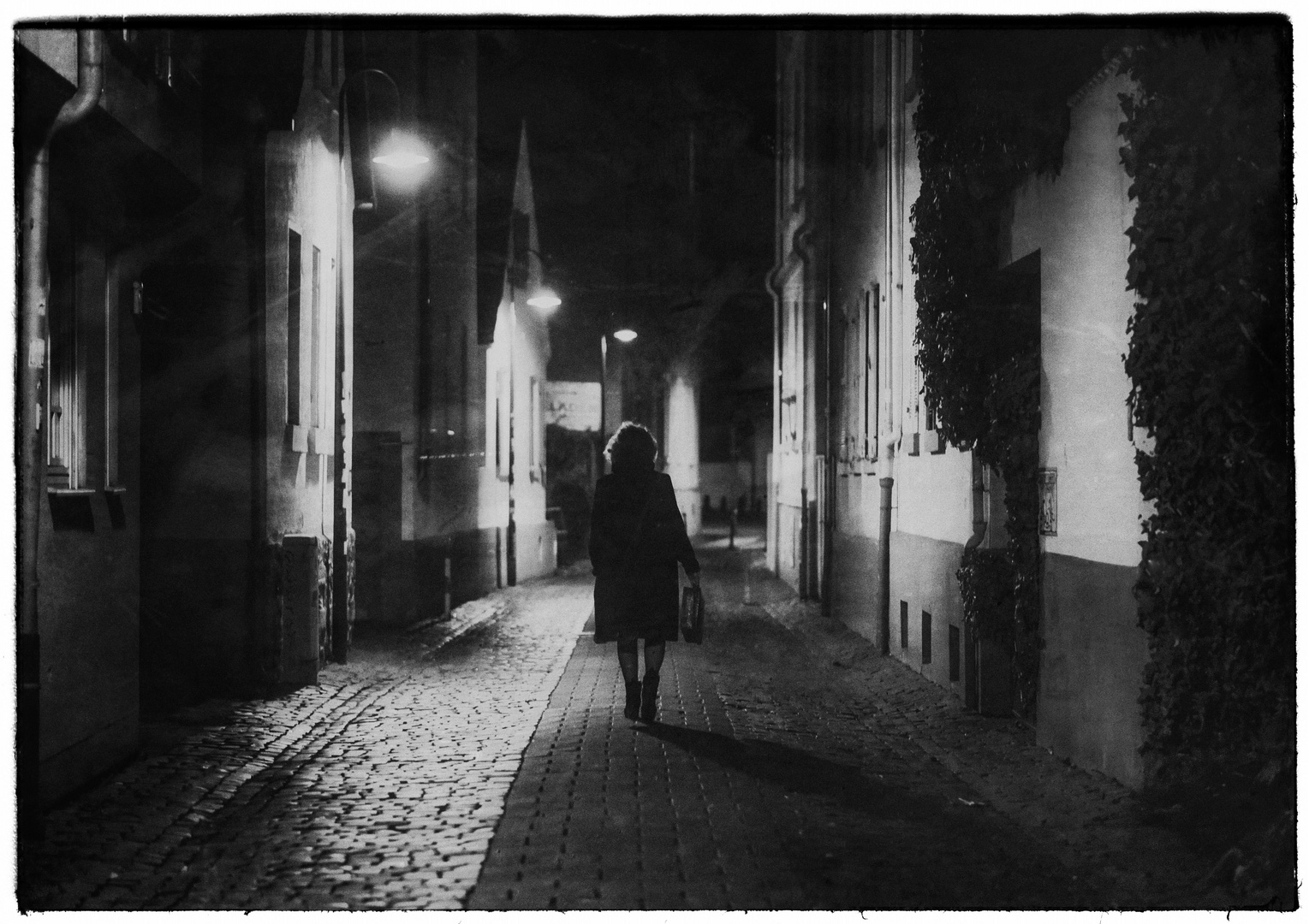 The Return Home Foto Bild Street Outdoor Sw Bilder Auf Fotocommunity