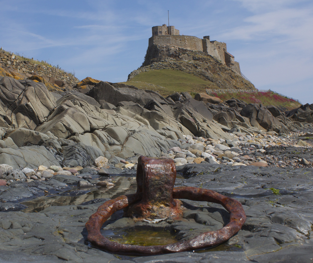 The Ring and Castle