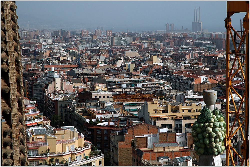 ... the roofs of Barcelona ...