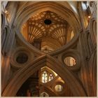 the scissors crossing in wells cathedral