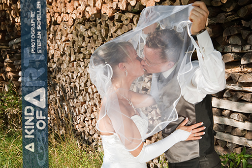 The secret wedding kiss