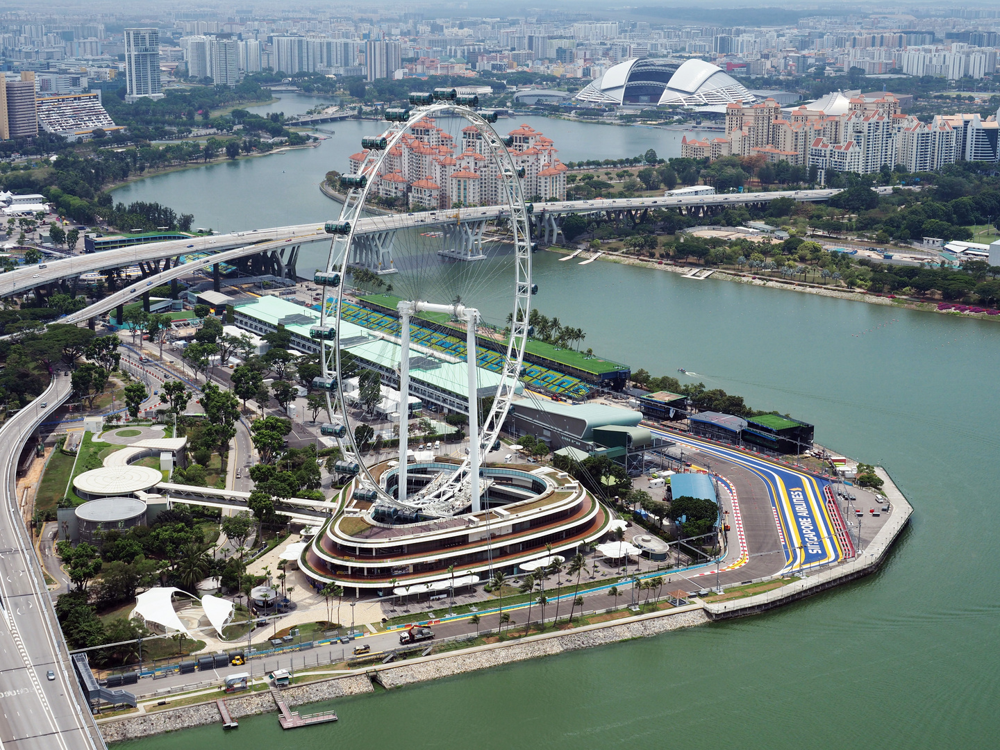 The Singapore Flyer