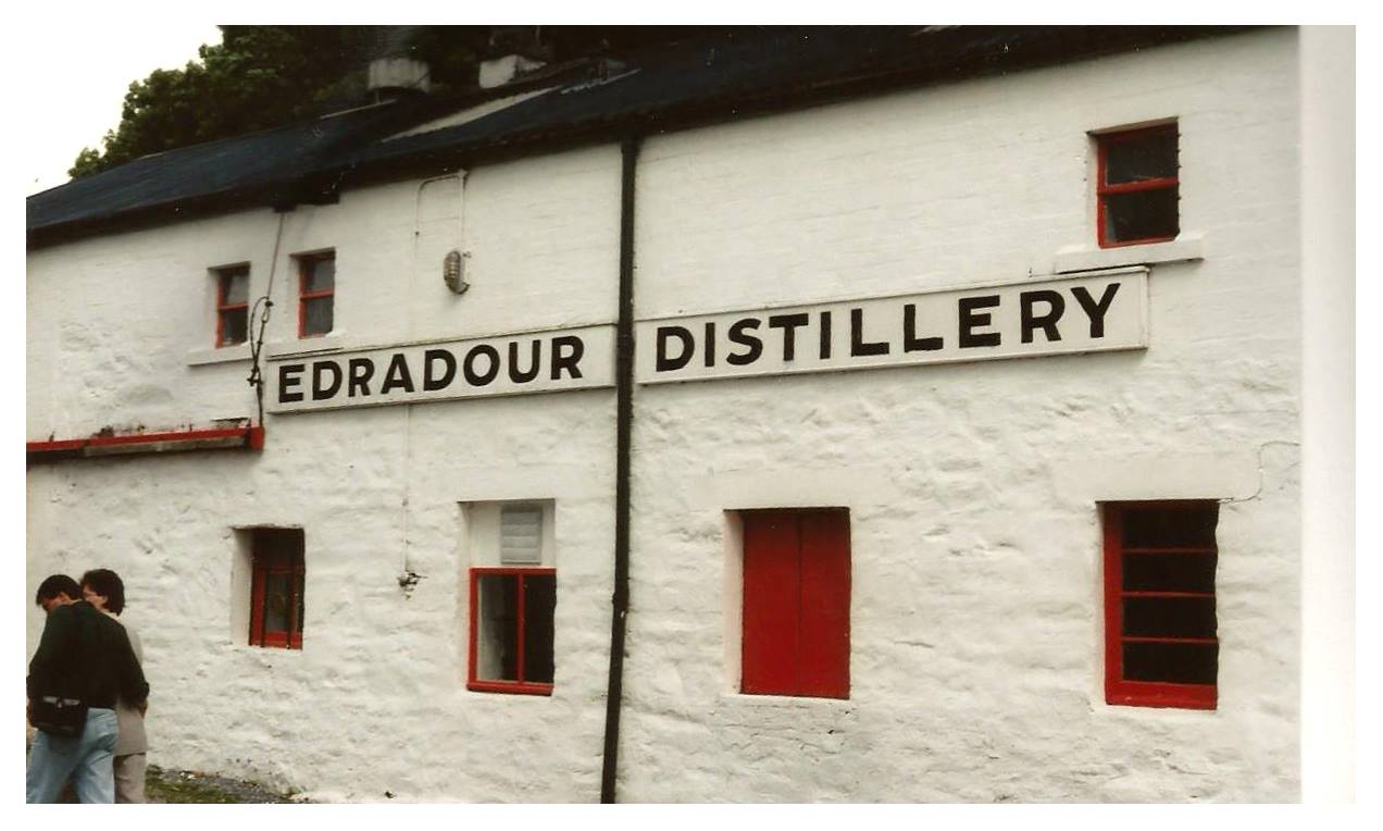 The smallest distillery Schottland`s