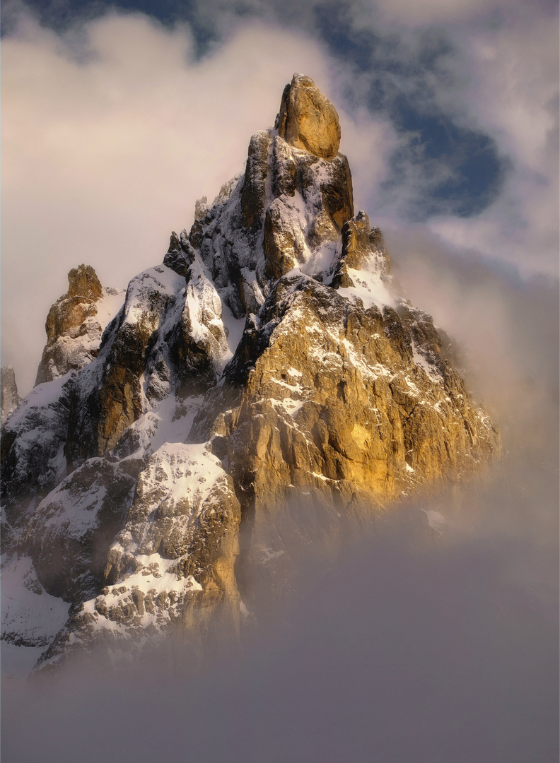 ..the spike of Dolomites..