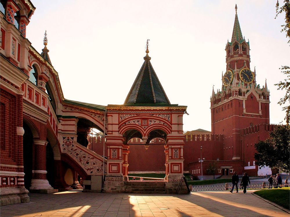 the Staircase of Saint Basil's Cathedral & Moscow Kremlin