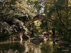 The stone bridge - El Puente de Piedra