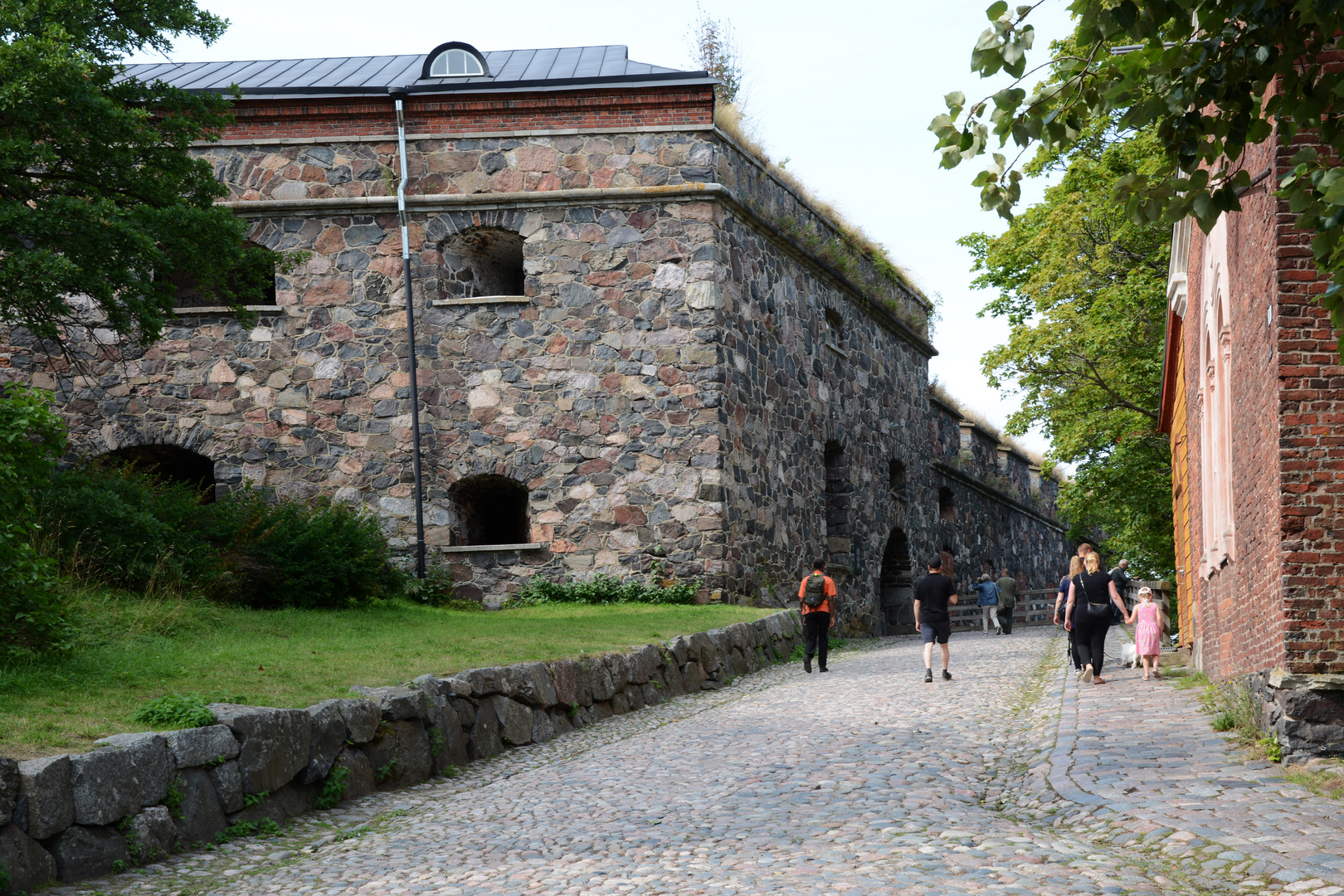 The stone wall on Suomenlinna