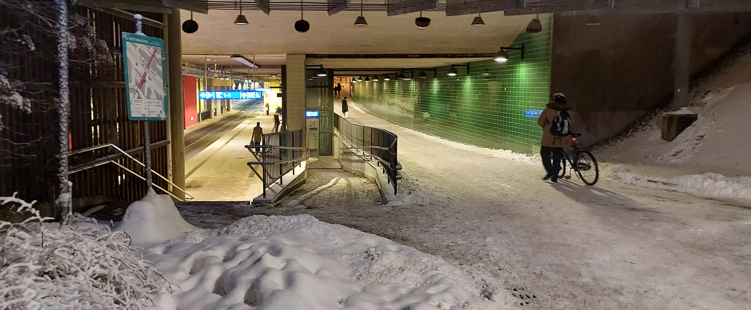 The subway on Huopalahti railway station