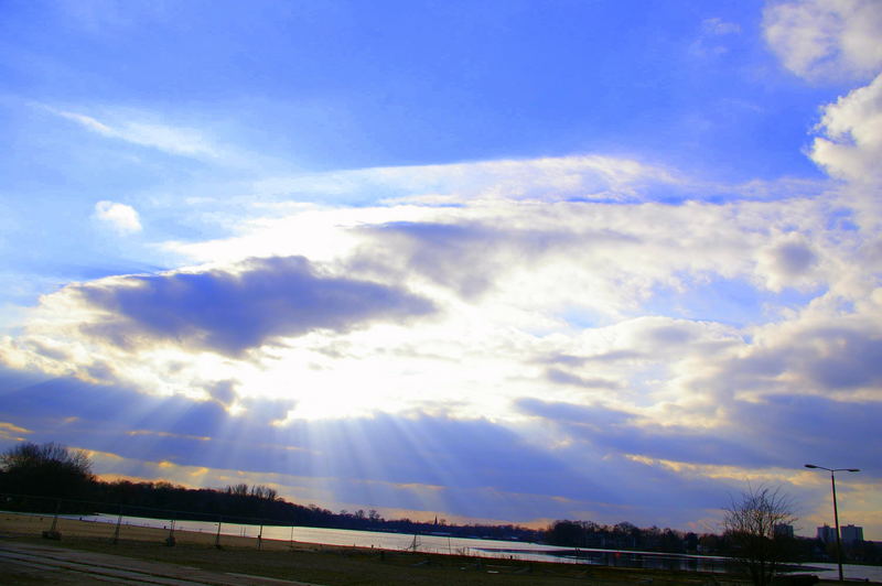 The Sun Behind The Cloud's