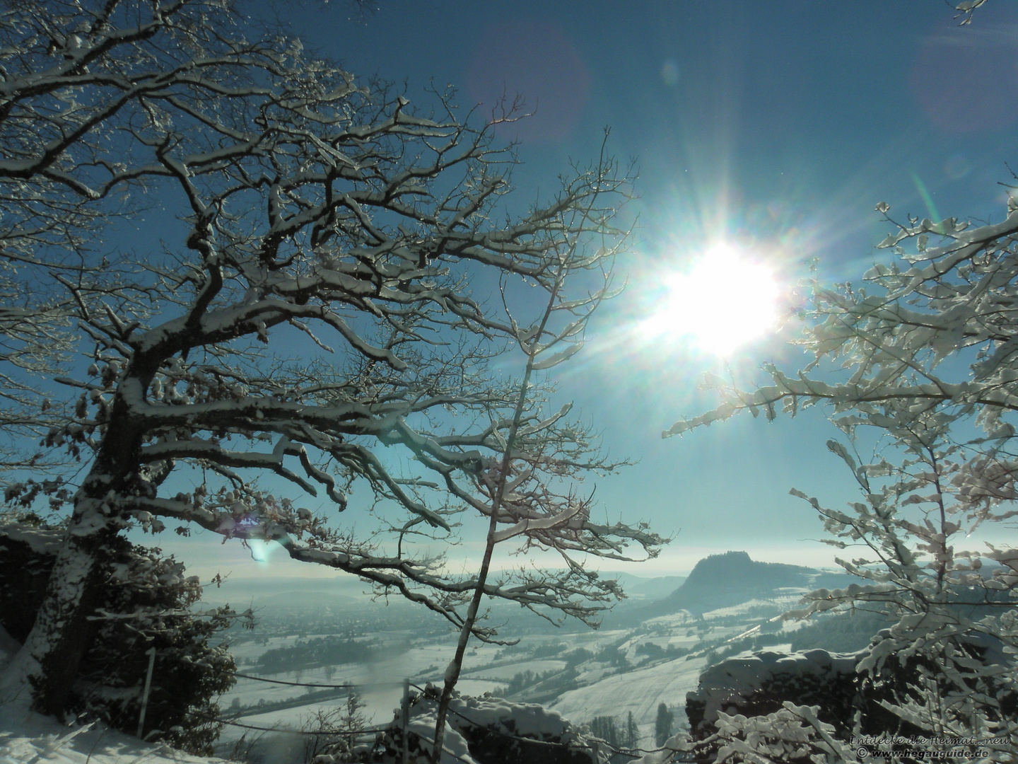 The sunny side of life.... am 2.Weihnachtstag 2010 auf dem Hohenkrähen...Hohentwiel 1