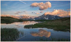 The swimming cloud