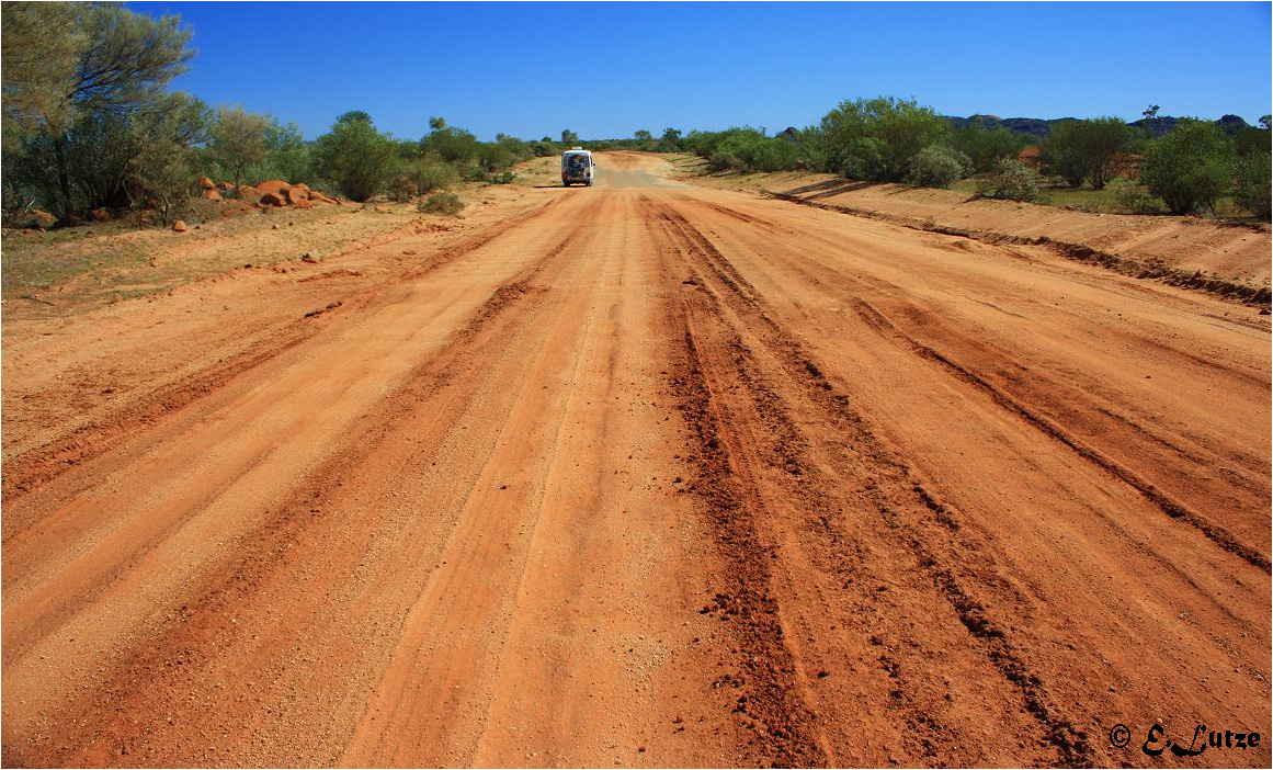 The Tanami Dessert Road***745 KM No Petrol Service