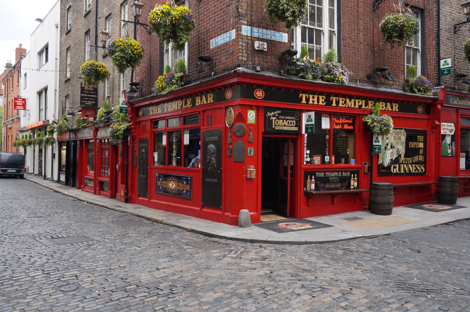 the temple bar