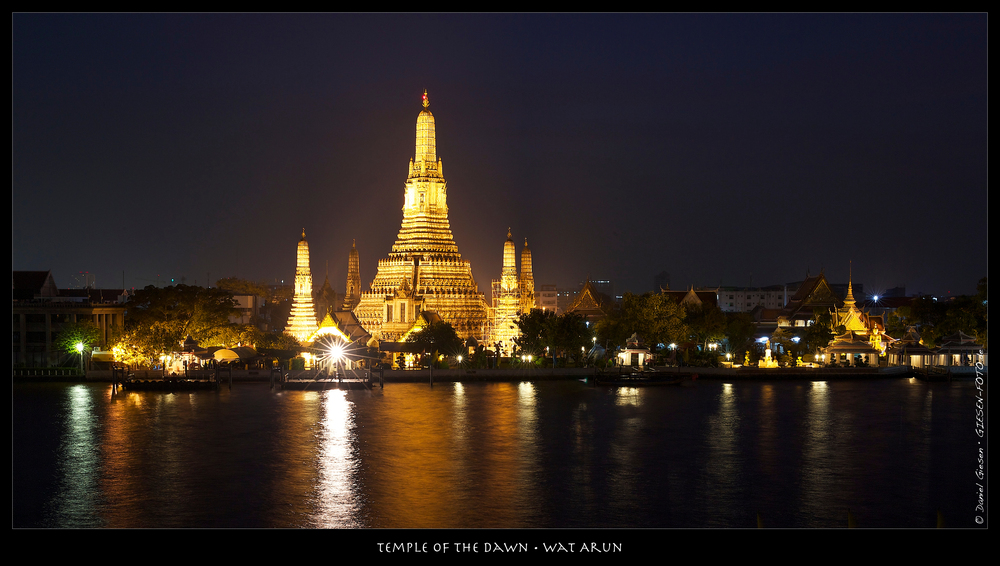 The Temple of the Dawn, Wat Arun, Bangkok/Thailand