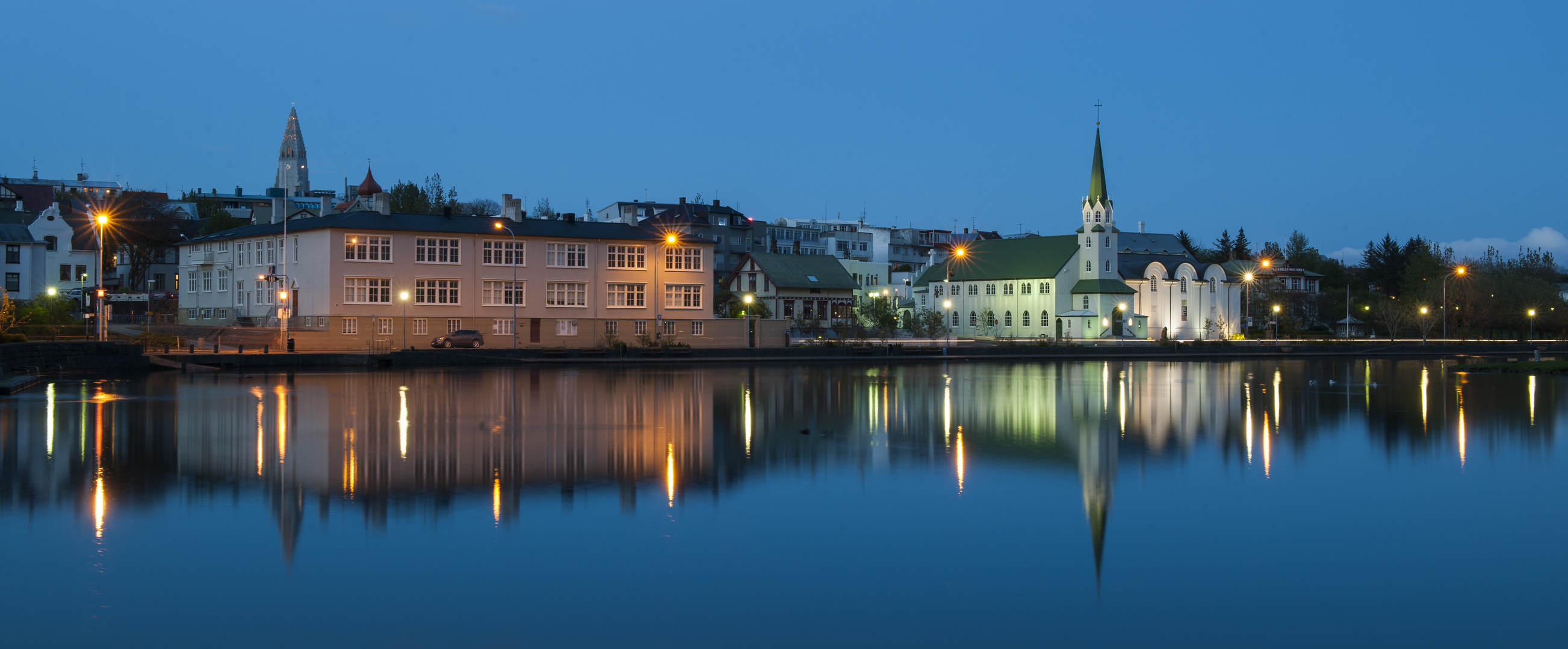 The Tjörn lake at midnight