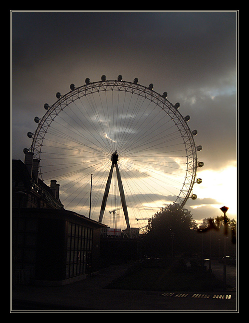 The town's silhouette I