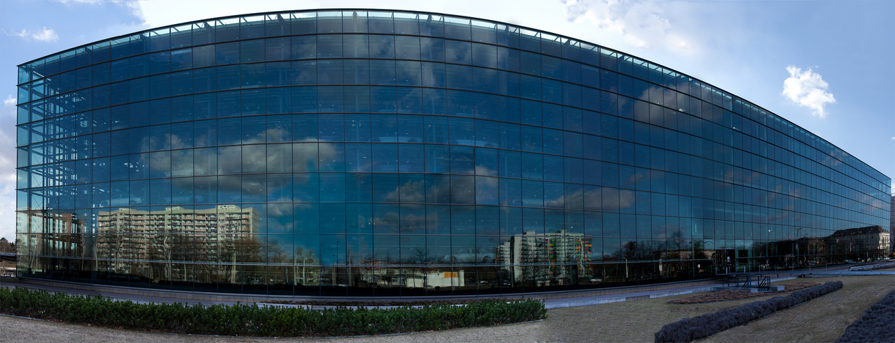 the transparent factory (panorama, 16 pictures)