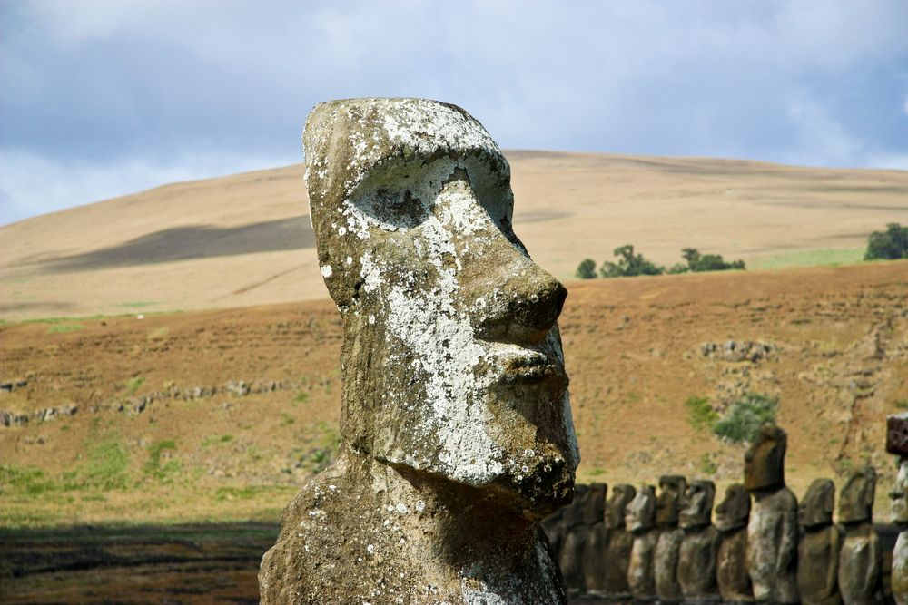 "The Travelling Moai" (Osterinsel)