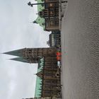 The triple in downtown Bremen, town hall, citizenship and the Bremen Cathedral