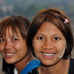 The two wonderful sisters of Bagan