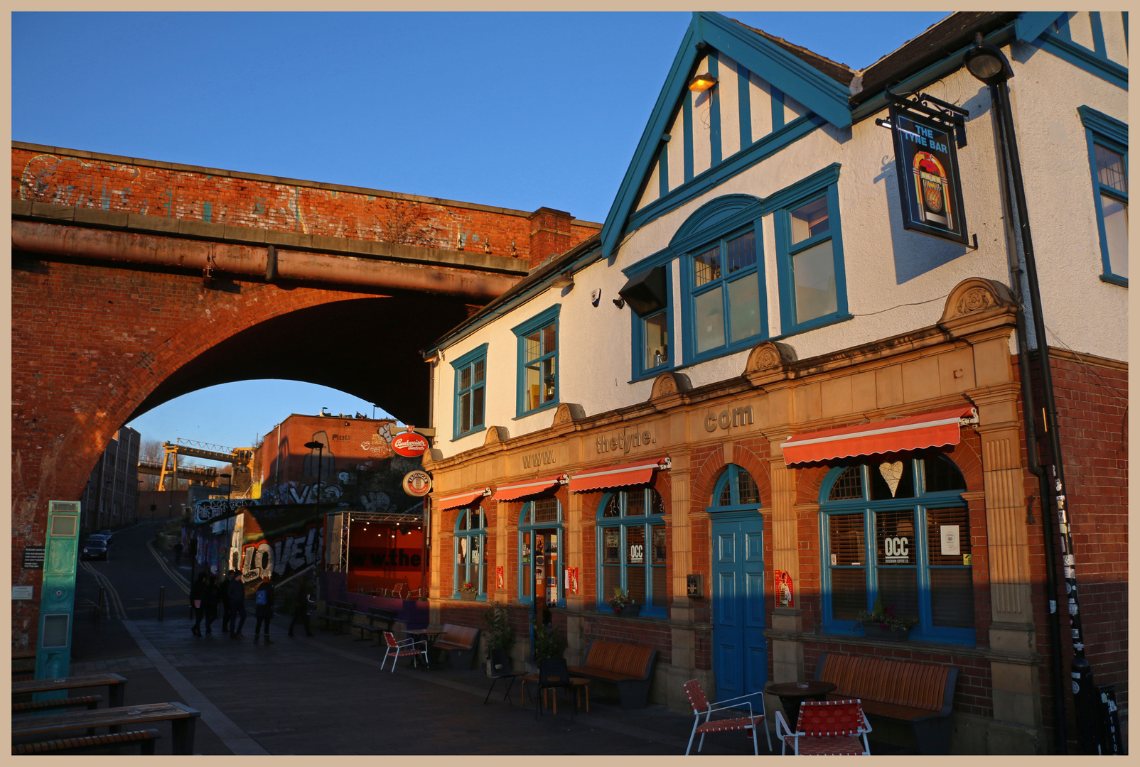 the Tyne Bar in Byker 4