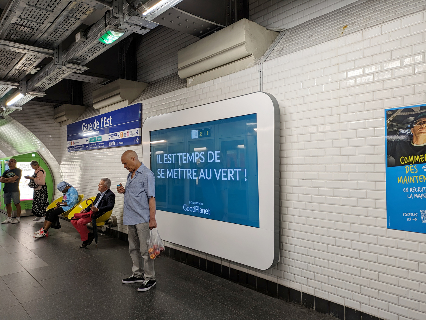 The underground in Paris, appealing scene and announce