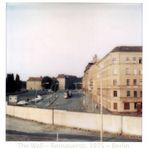 The Wall ~ die Mauer in der berühmt- berüchtigten Bernauer Straße ~ 1975