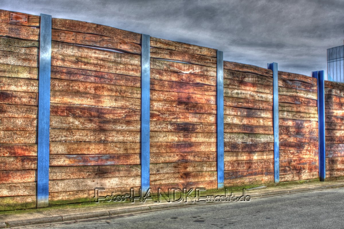the Wall - HDR