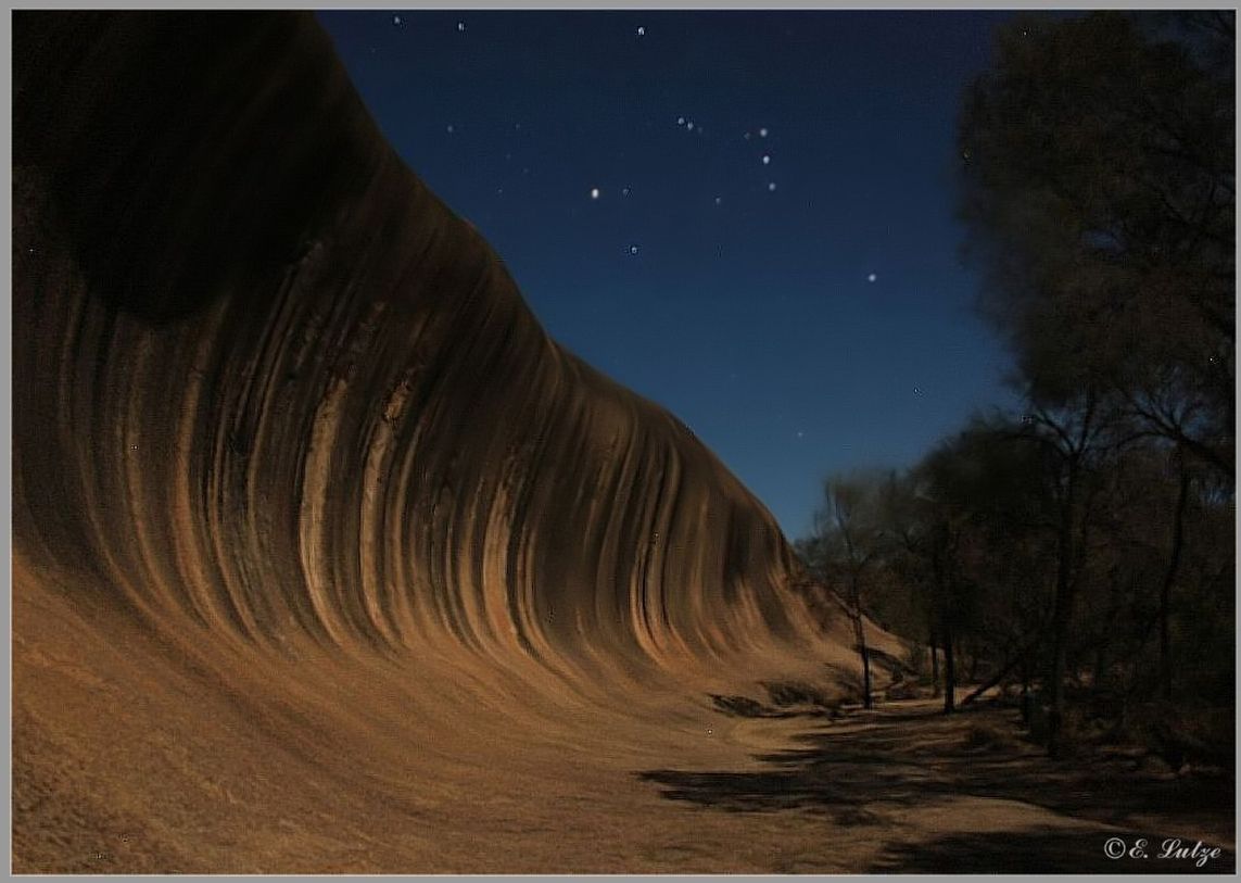 * the Wave Rock at full moon *