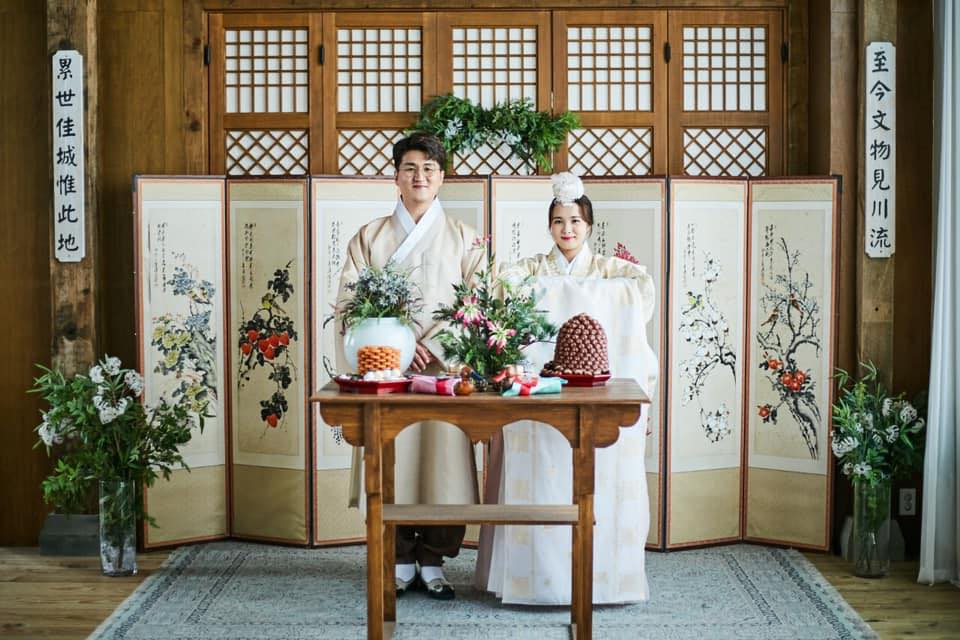 The wedding between the Vietnamese bride and the Korean groom