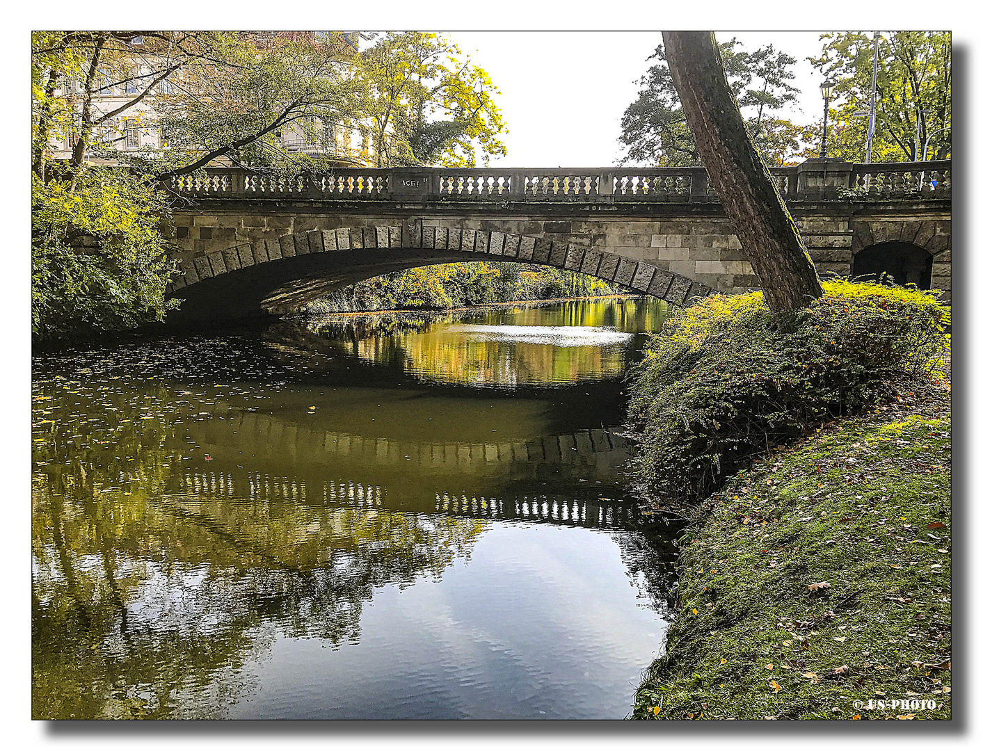 Theater-Brücke Jasperallee