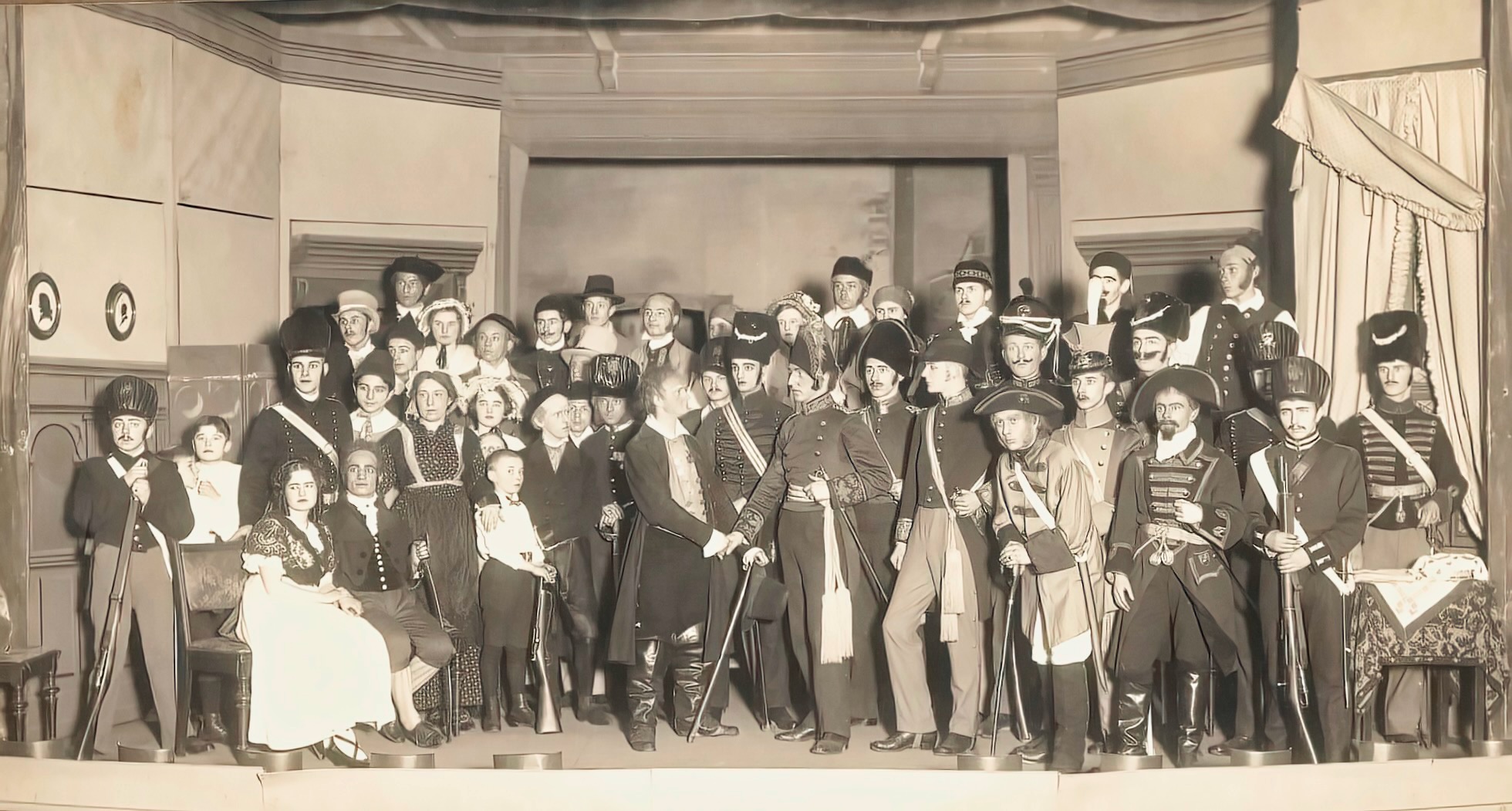 Theatergruppe 1920...