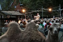 Theaterkonzert im Tiergarten II