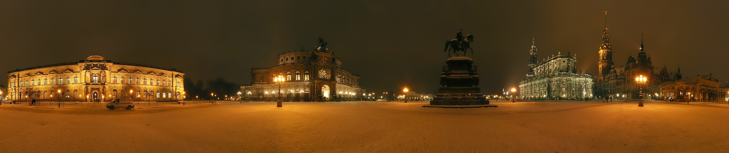 Theaterplatz