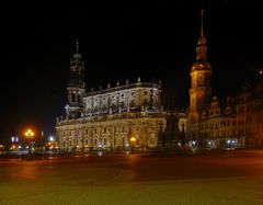 Theaterplatz Dresden…,