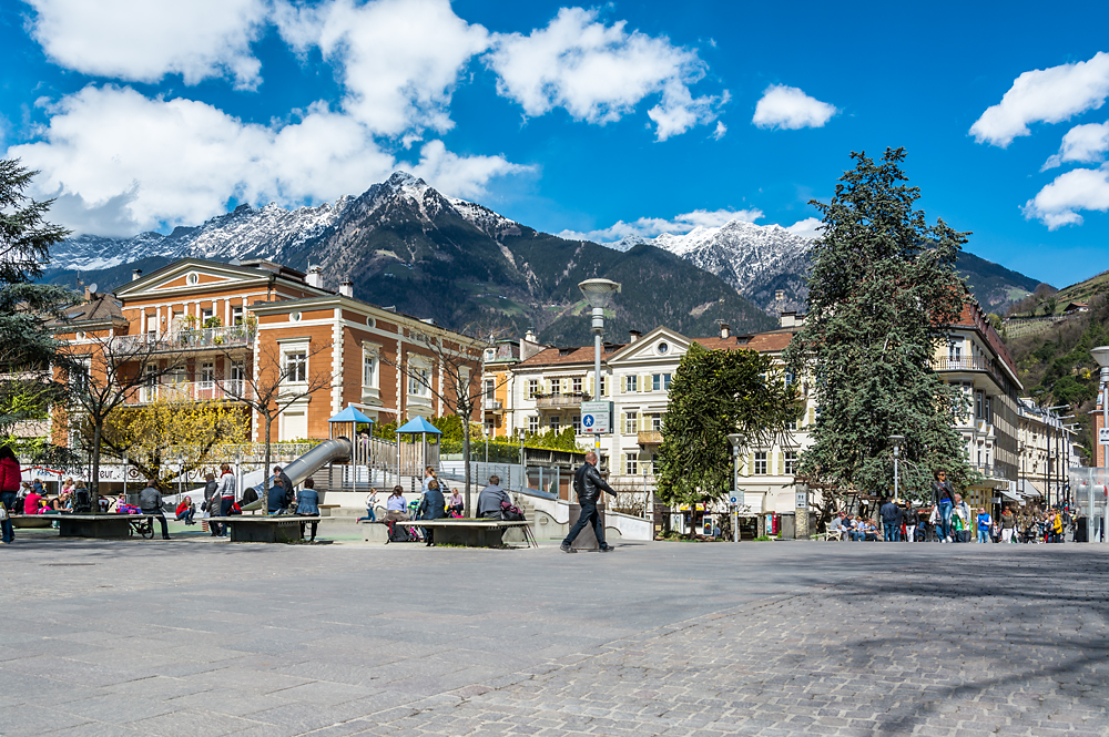 Theaterplatz Meran