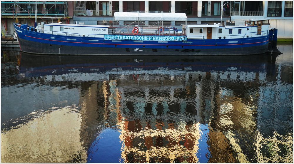 Theaterschiff