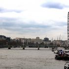 "Themse & London Eye"